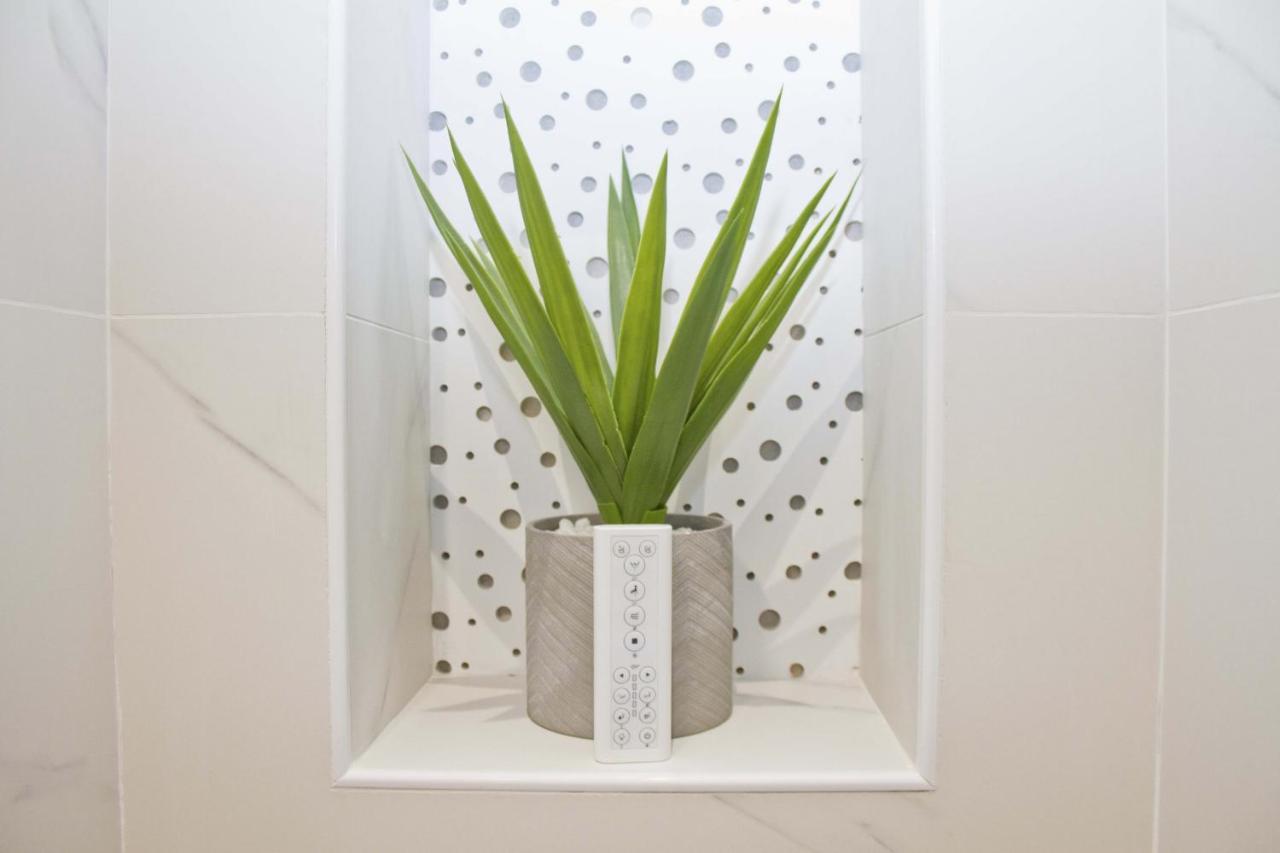 Luxury Garden Jacuzzi Promenade Appartement Nice Buitenkant foto
